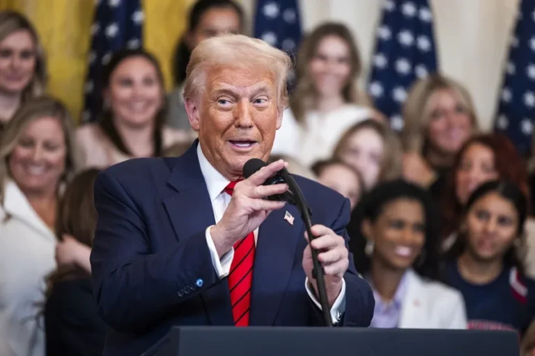 Republicanos piden a Trump