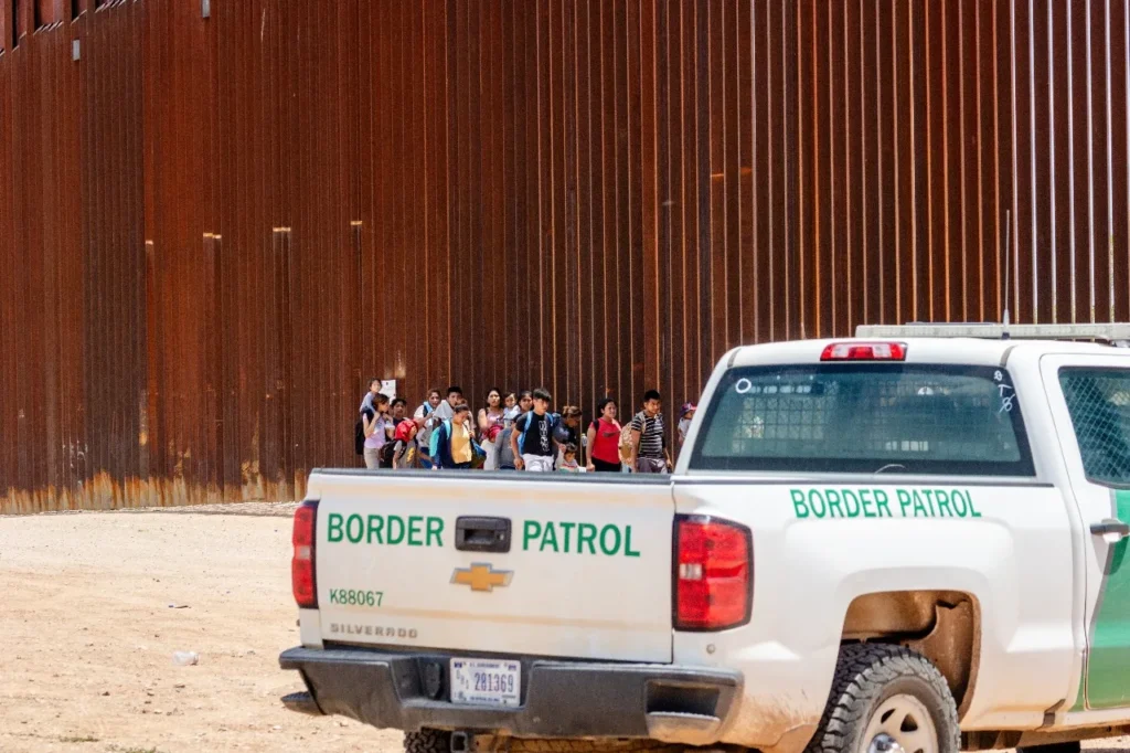 EN PORTADA: ALARMA EN LA FRONTERA