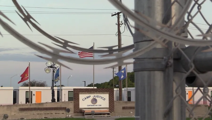 Trump planea construir 5 nuevos megacentros de detención de migrantes