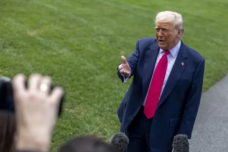 Trump lanza ultimátum a Rusia y exige que Ucrania no ataque Moscú