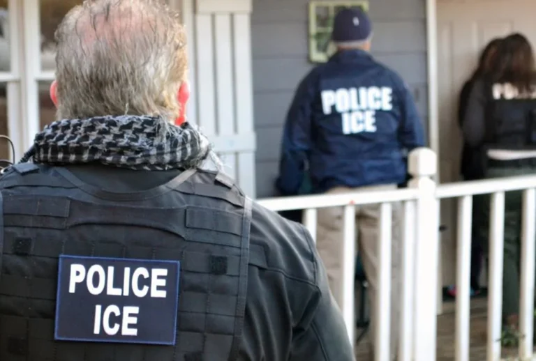 ICE: Cómo distinguir un agente real de un impostor