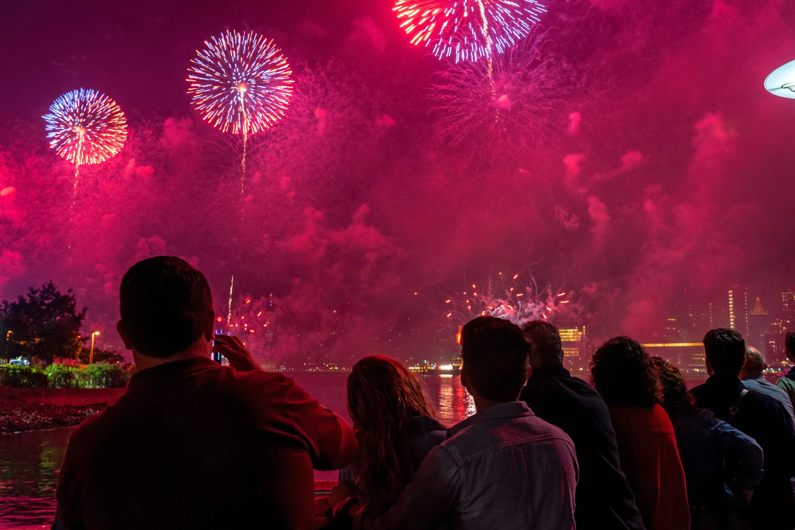 Show de Macy’s 2025: Horarios y dónde ver los fuegos artificiales gratis