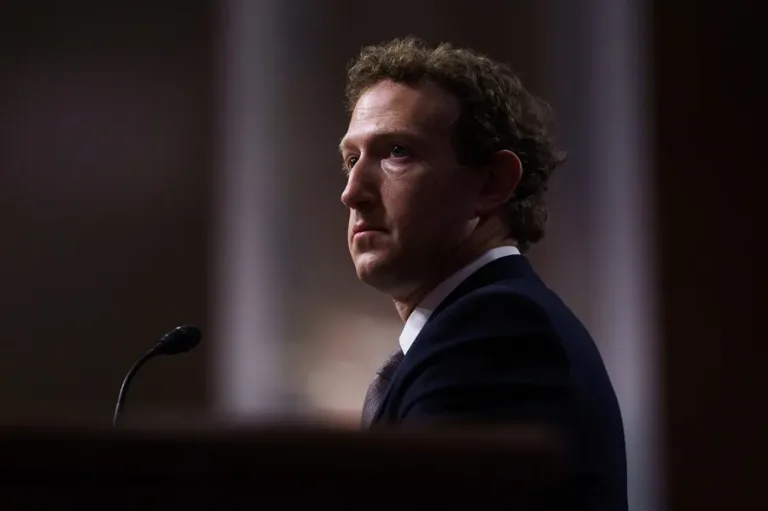 Juicio contra Zuckerberg inicia con fuertes testimonios contra Meta