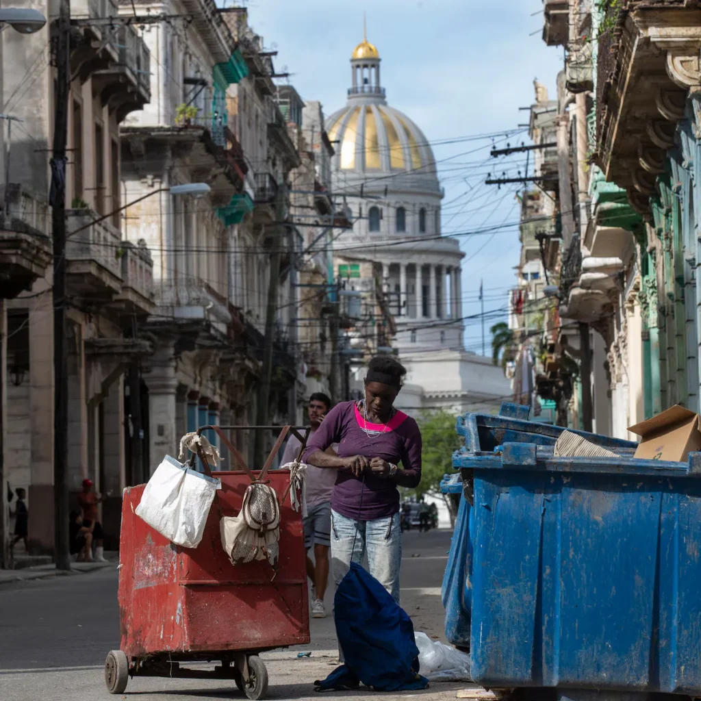 ¿Hay pobreza en Cuba? Ministra dice que los mendigos solo “se disfrazan”