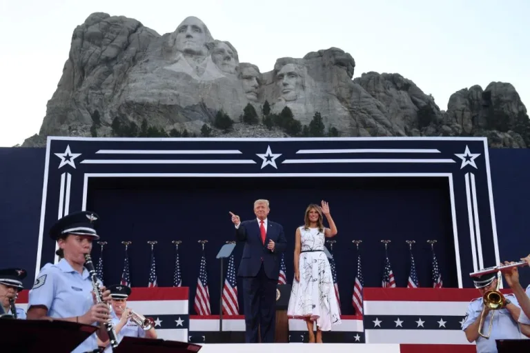 ¿Qué es el “Jardín de Héroes” que impulsa Trump?