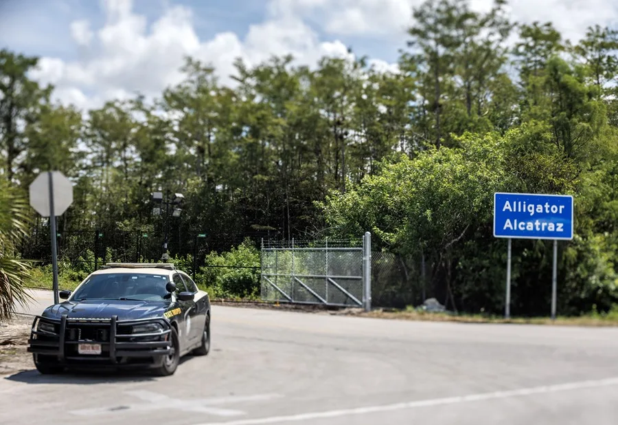 vuelos de deportación desde ‘Alligator Alcatraz’