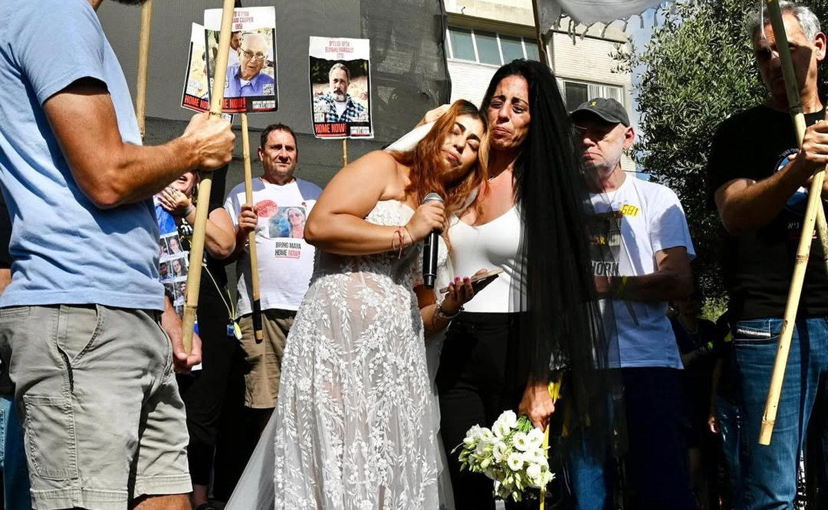 Así fue la boda de exrehén mexicana con su novio cautivo en Gaza