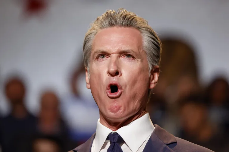 California desafía a Trump