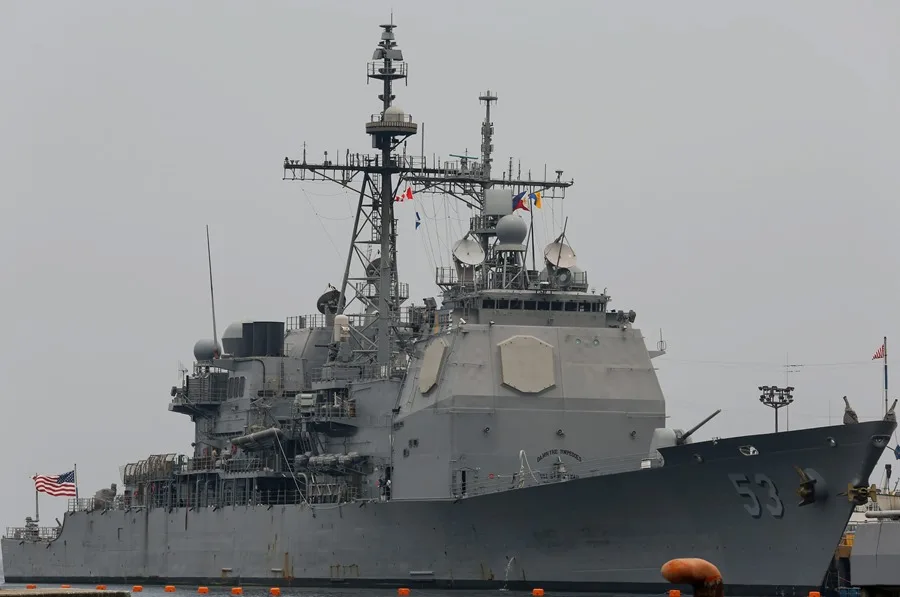 EE.UU. despliega buques de guerra cerca de Venezuela Esta es la razón