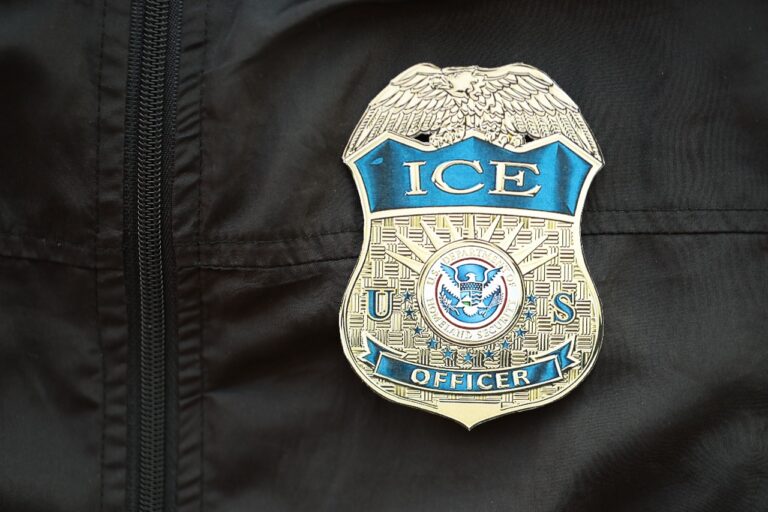 EN PORTADA FIEBRE POR INGRESAR A ICE