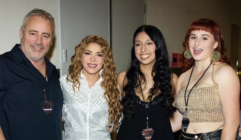 Matt LeBlanc causa furor tras asistir al concierto de Shakira