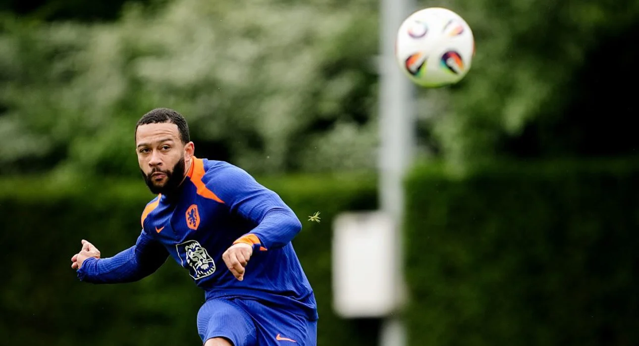 Memphis Depay podría llegar a la Liga MX con Pachuca