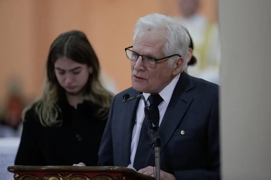 Colombia: Padre del fallecido senador Uribe Turbay será candidato presidencial