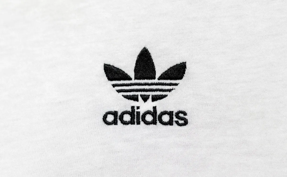 Oaxaca acusa a Adidas de apropiación cultural