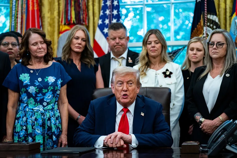 Trump sugiere restablecer el nombre