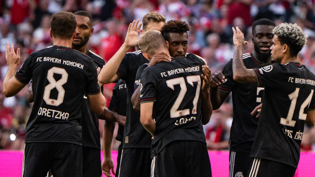 Bayern arrasa contra Tottenham en el debut de Luis Díaz