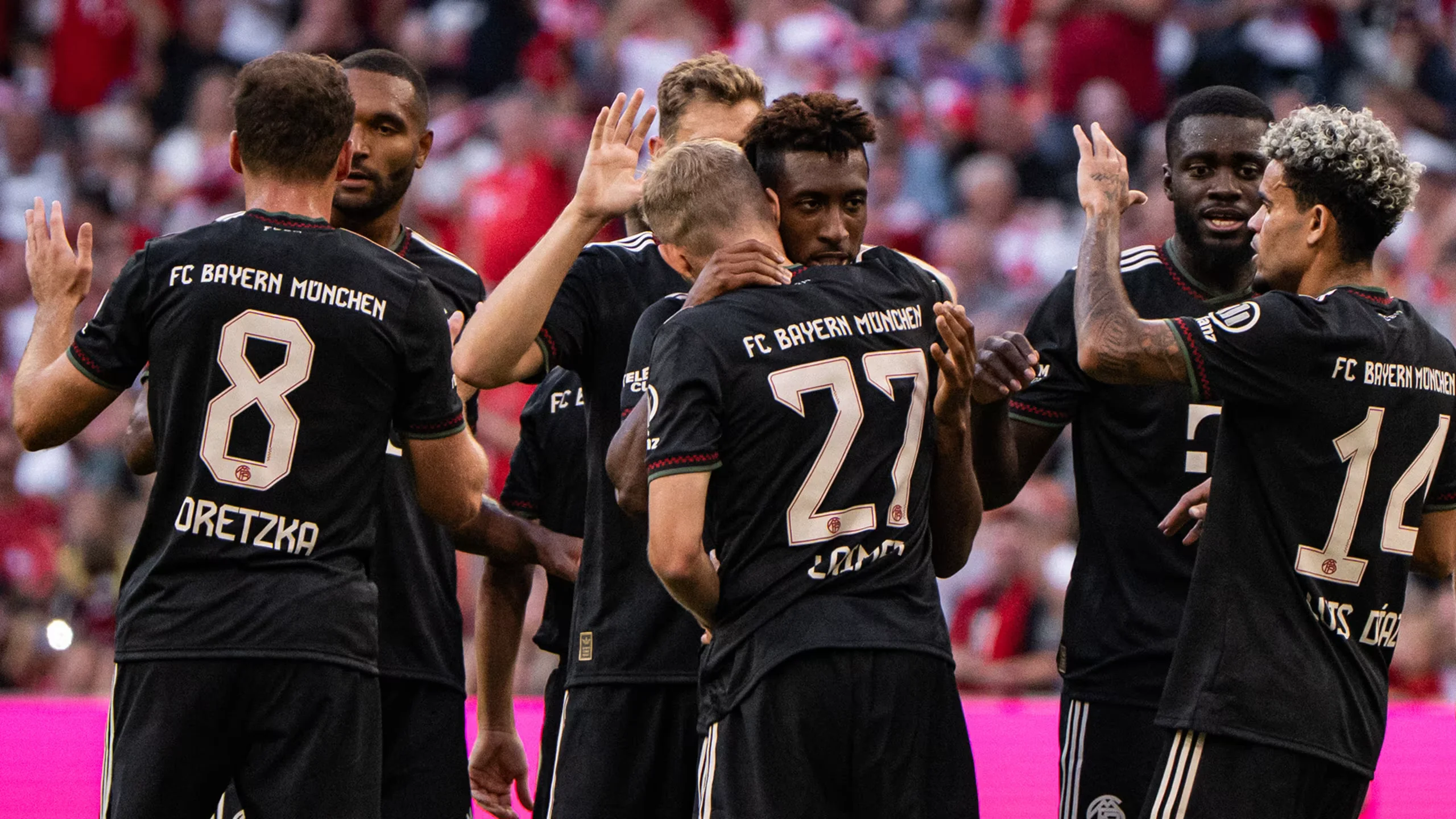 Bayern arrasa contra Tottenham en el debut de Luis Díaz