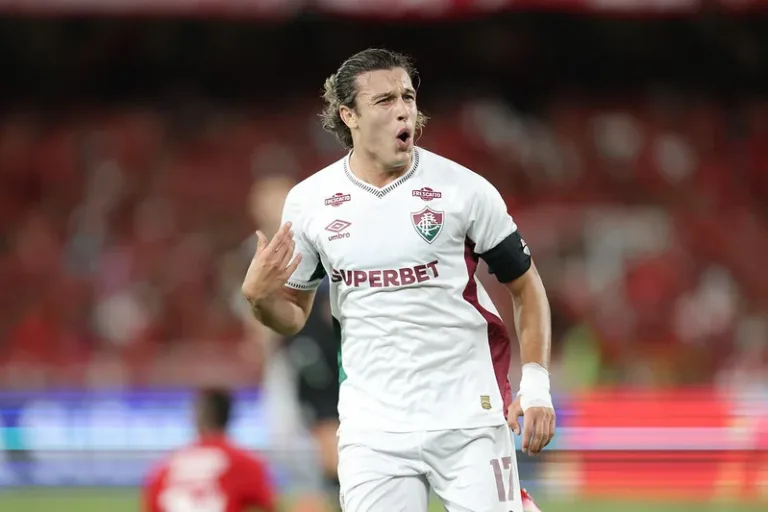 Fluminense vence 2-1 al América en la Copa Sudaméricana