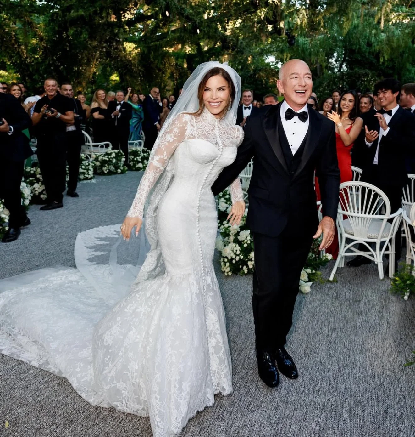 Así disfrutan Jeff Bezos y Lauren Sánchez de su luna de miel en México