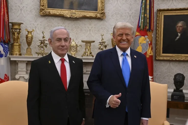 oficiales israelíes le piden a Trump detener a Netanyahu