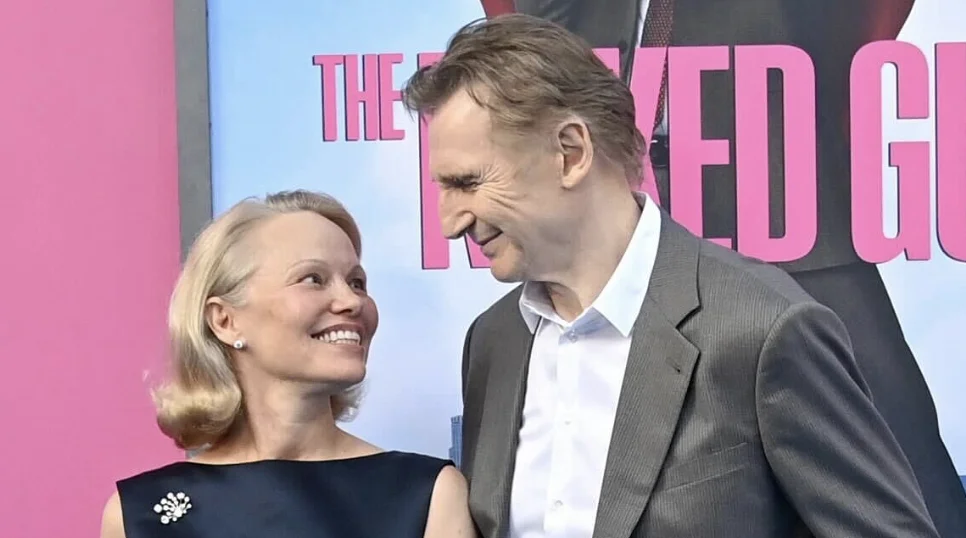 Confirman romance entre Pamela Anderson y Liam Neeson