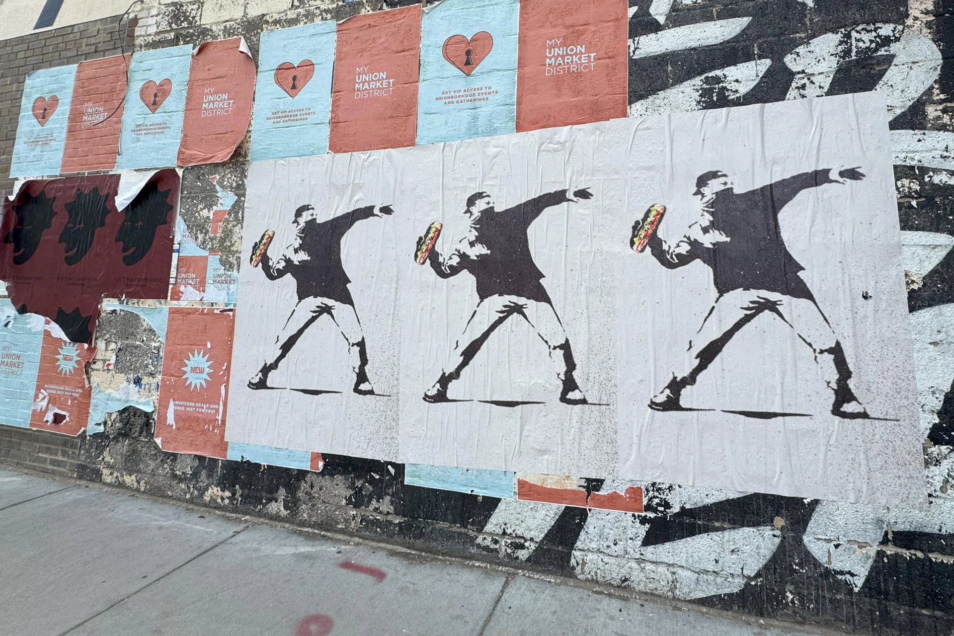 Protesta anti-Trump: así amaneció Washington pintada