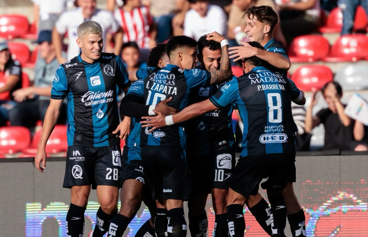 Querétaro logra empate ante Atlas en el regreso de Cocca
