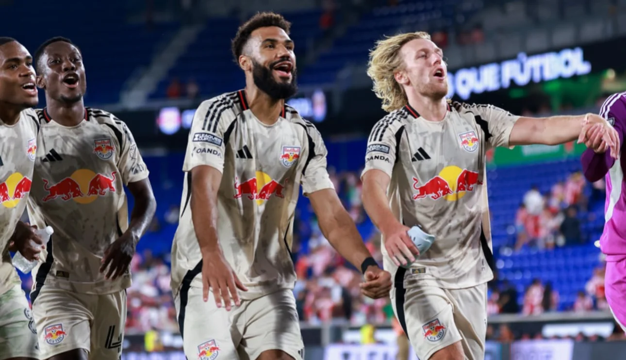 Red Bulls le arrebatan la victoria a Chivas en el último minuto
