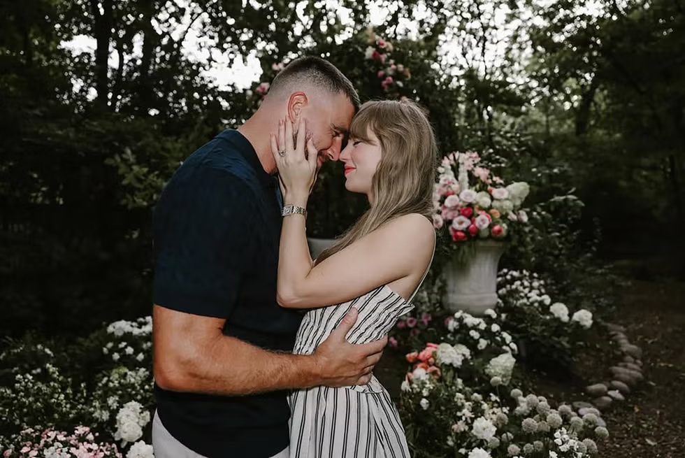 Taylor Swift Travis Kelce