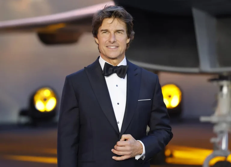 Tom Cruise revela la acrobacia que “casi le rompe la espalda” en Misión Imposible