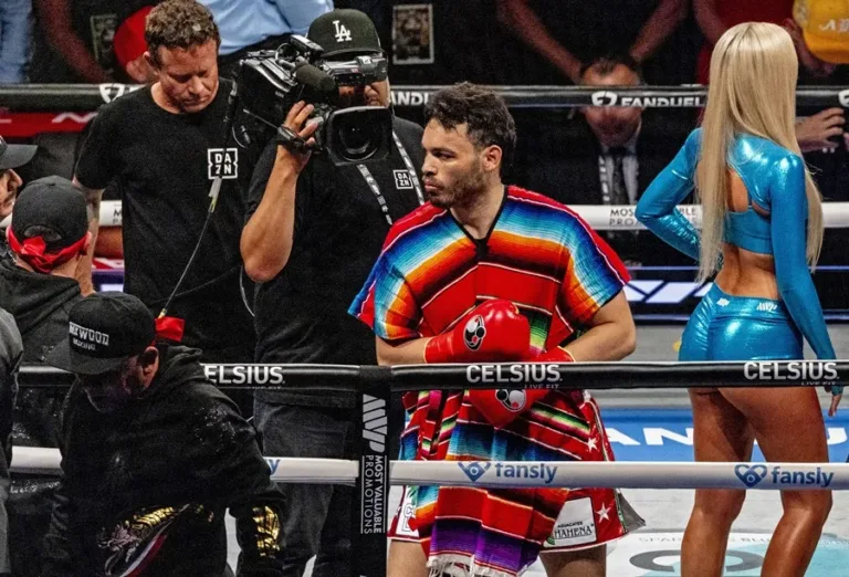 Julio César Chávez Jr. confirma su regreso al boxeo en 2025