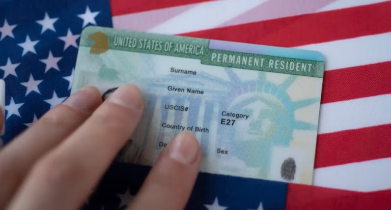 Boletín de Visas octubre 2025: ¿Quiénes pueden adelantar su Green Card