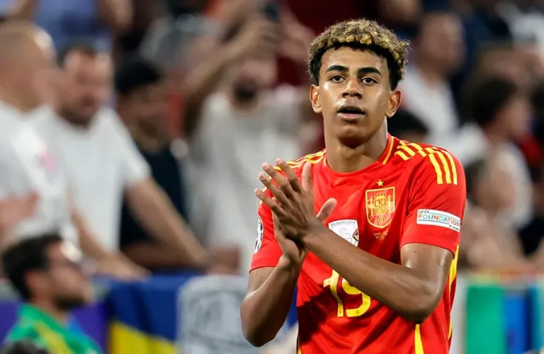 Lamine Yamal merecía ganar el Balón de Oro