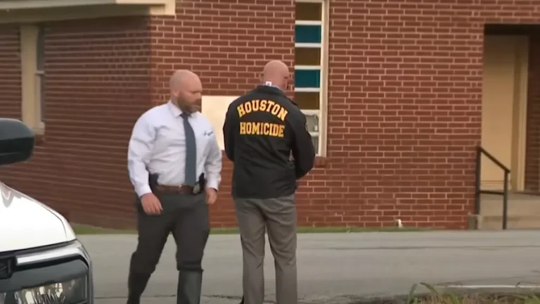 Niño recibe disparo en Houston