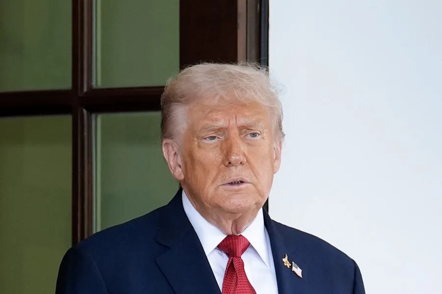 Trump advierte a Israel