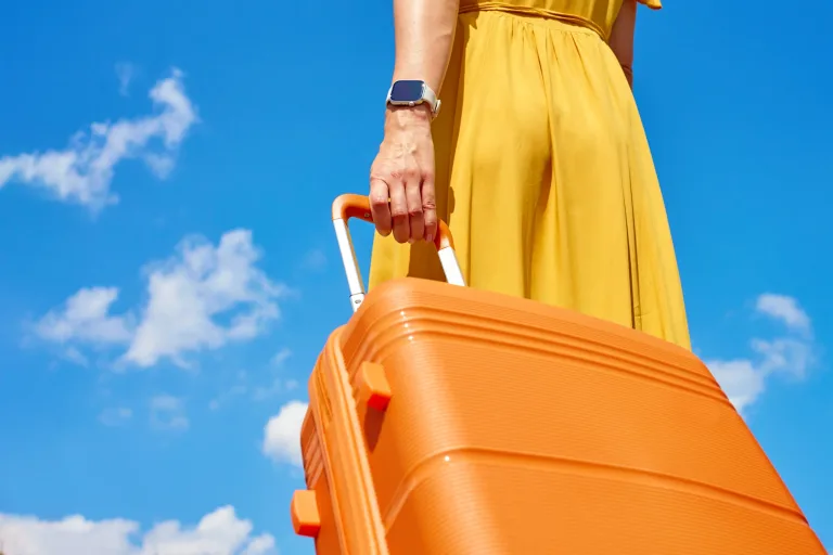 ¿Cómo usar la inteligencia artificial para ahorrar en tu próximo viaje?