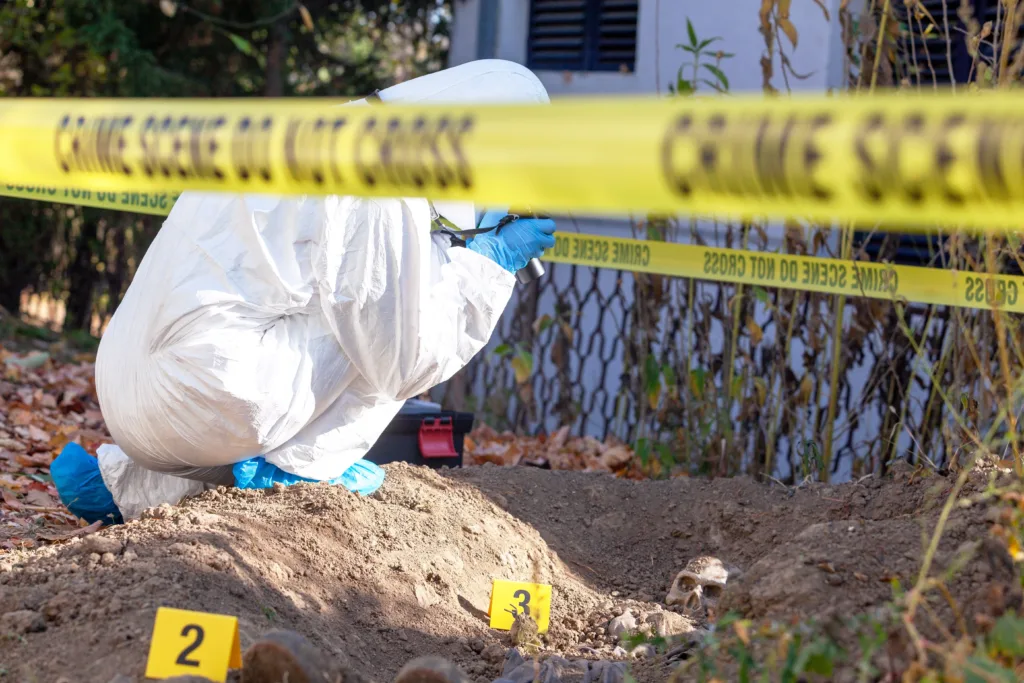 Hallan 5 cadáveres en Houston y sospechan de un asesino en serie