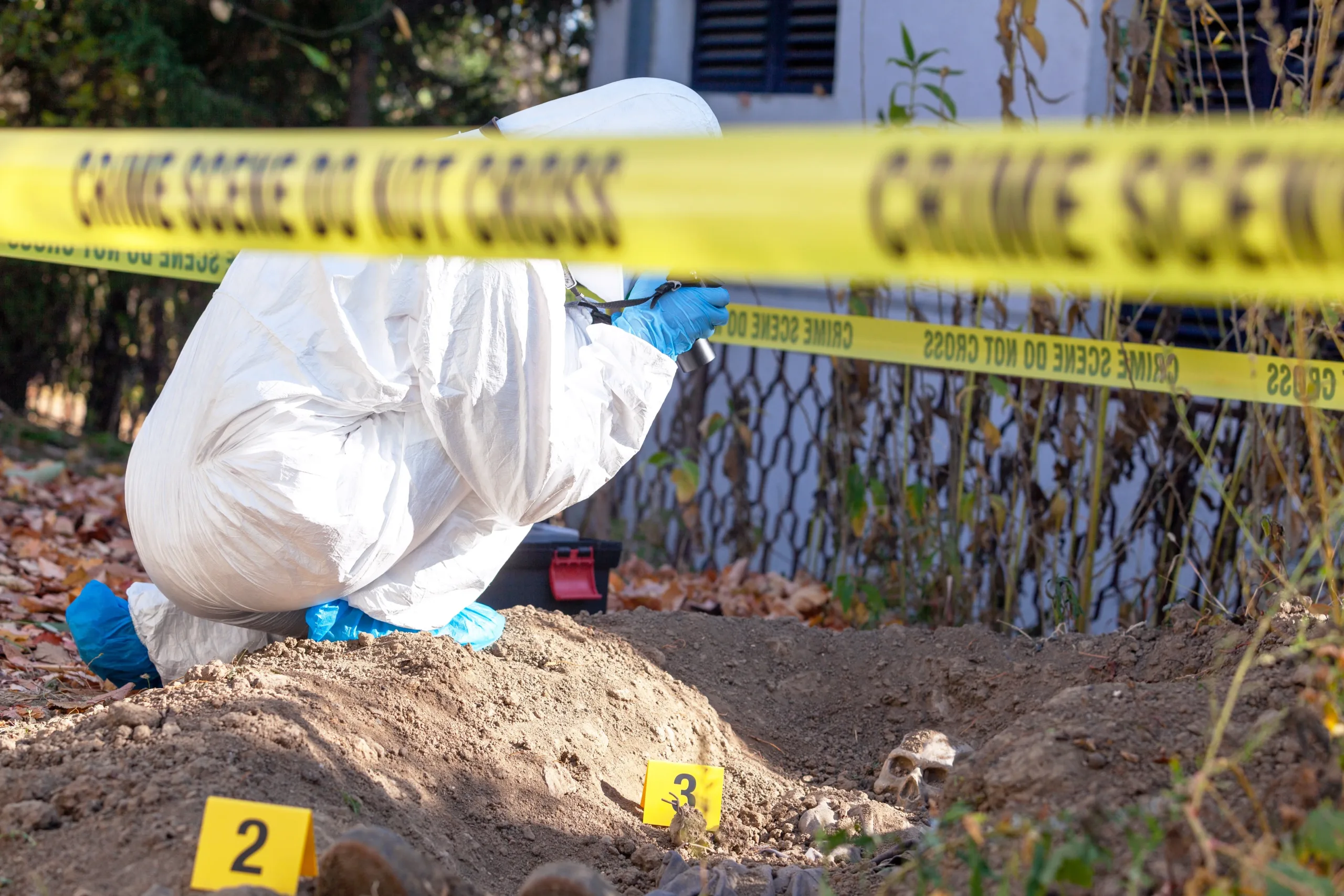 Hallan 5 cadáveres en Houston y sospechan de un asesino en serie
