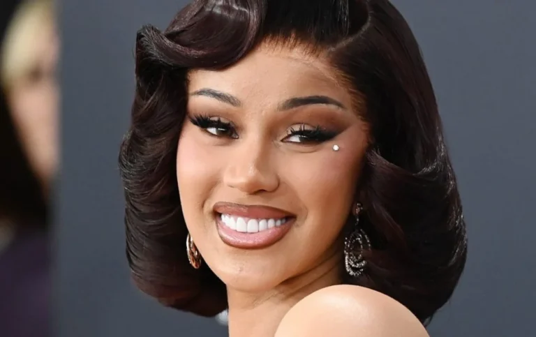 ¡Conmovedor! Cardi B revela que Shakira la apoyó en su divorcio