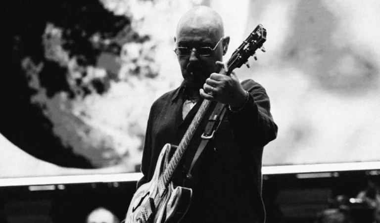 Oasis visita Teotihuacán previo a su concierto en CDMX