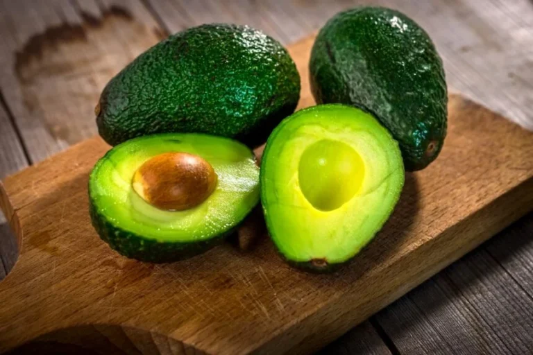 Salud masculina: los superalimentos que no pueden faltar en tu mesa