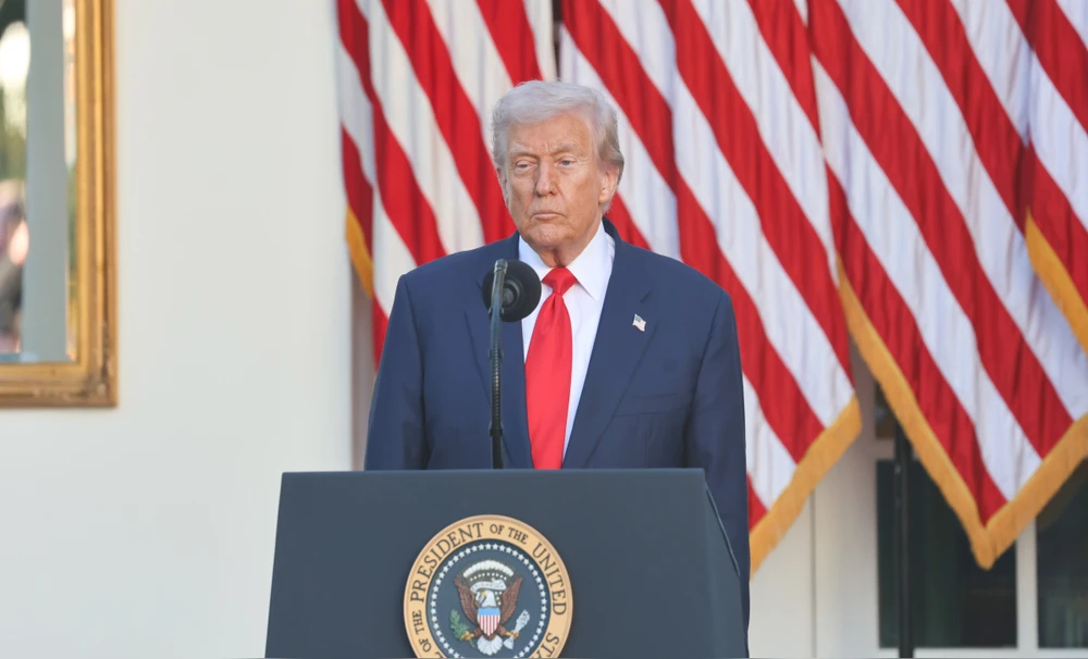 EE.UU. activa tarifa de $1,000 para ‘parole’ humanitario