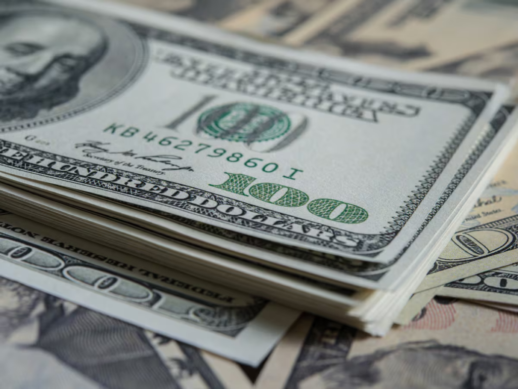 Florida sube el salario mínimo: impacto y fechas clave