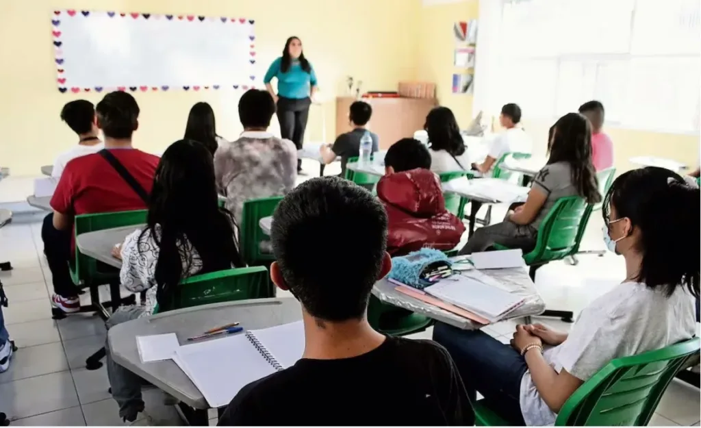 Requisitos para la Beca "Jóvenes Escribiendo el Futuro" 2025