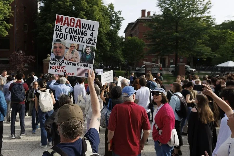 Estas universidades prohíben el ingreso de alumnos inmigrantes