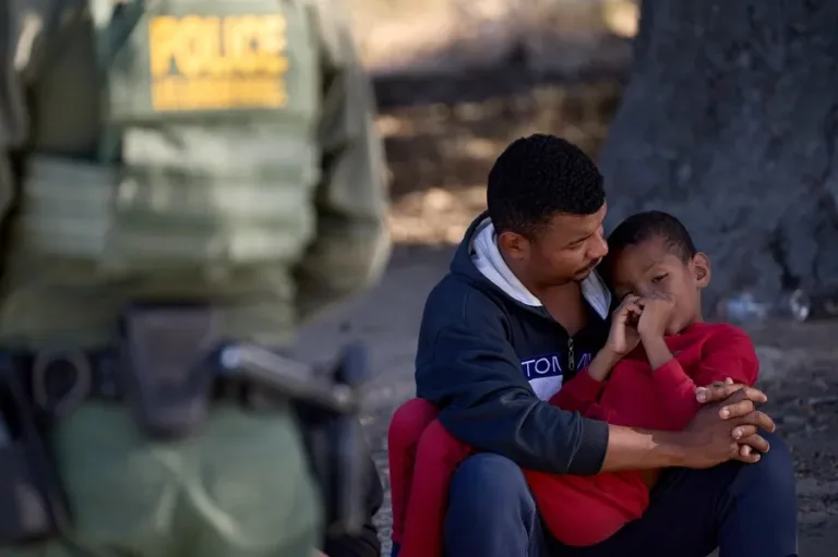 Asilo afirmativo vs. defensivo: ¿Cómo saber cuál aplicar?