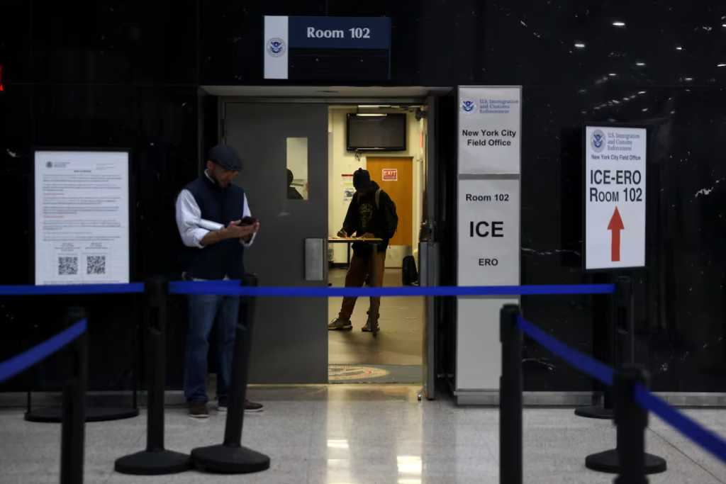 ICE usa nueva tecnología de vigilancia: así te puede afectar