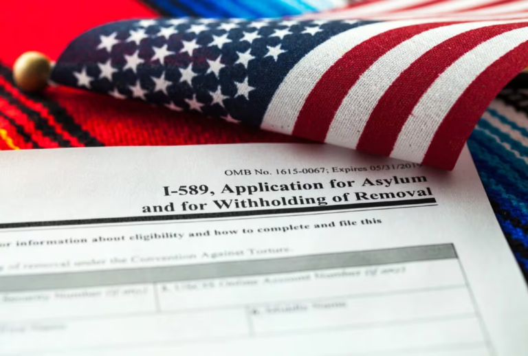 ¿El asilo da estatus legal en EE.UU.? Esto dice un abogado
