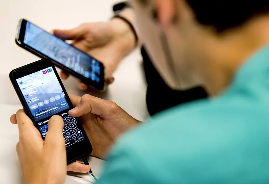 ICE vigilará tus redes sociales