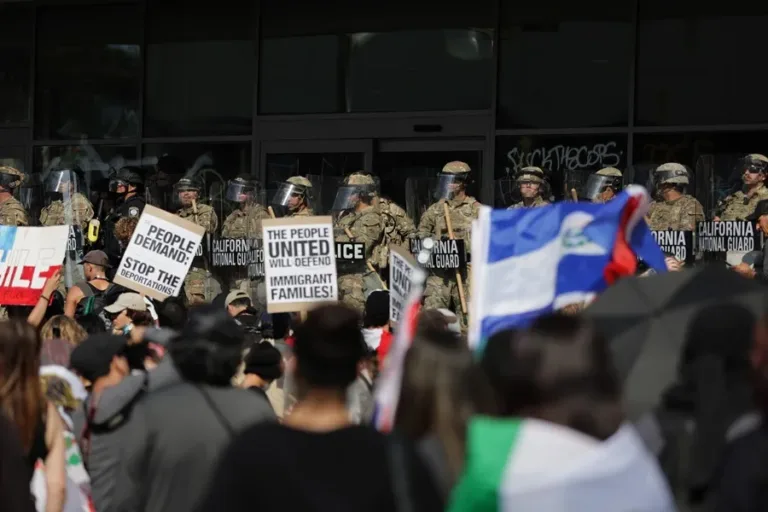 California se alista para nuevas protestas contra Trump